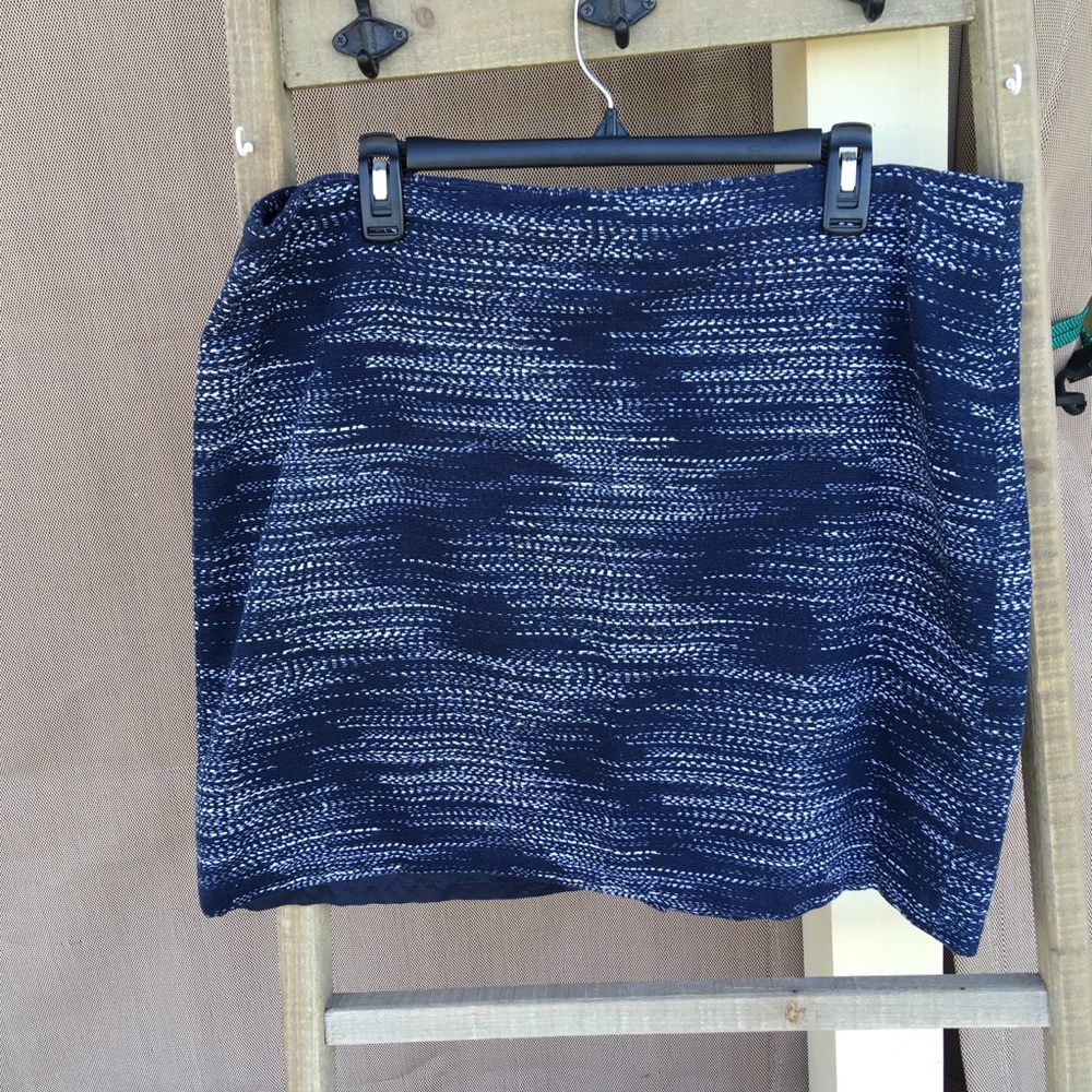 Jones New York Signature Navy Textured Mini Businesswear Casusl Skirt SZ 16